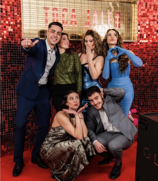 glambot cámara en la alfombra roja